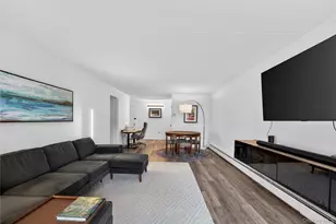 100 Clinton Ave, Mineola, NY 11501 - Photo 12
