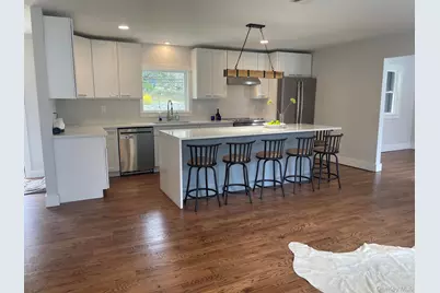 122 Rocky Point Landing Road, Rocky Point, NY 11778 - Photo 6