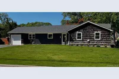 122 Rocky Point Landing Road, Rocky Point, NY 11778 - Photo 2