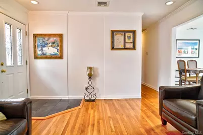 18 Bailey Avenue, Babylon, NY 11702 - Photo 2