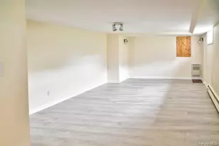 18 Bailey Ave, Babylon, NY 11702 - Photo 12