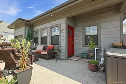 18 Clark Street, Long Beach, NY 11561 - Photo 4