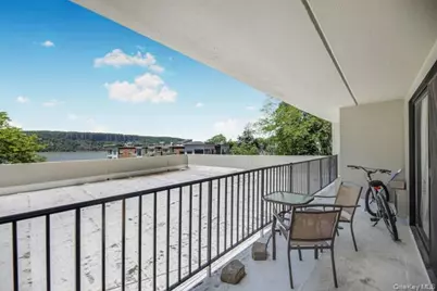 1120 Warburton Avenue #1F, Yonkers, NY 10701 - Photo 10