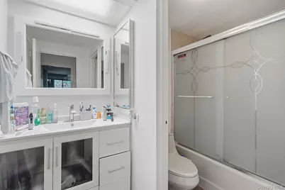 10 Cottage #3G, White Plains, NY 10601 - Photo 6