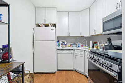 10 Cottage #3G, White Plains, NY 10601 - Photo 2