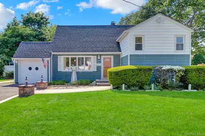 1456 Peters Boulevard, Bay Shore, NY 11706 - Photo 1