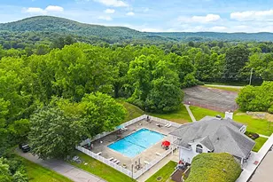 12 Evergreen Way, Pawling, NY 12564 - Photo 2