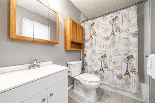 7 New Jersey Ct, Dix Hills, NY 11746 - Photo 46