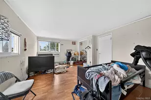2 Dawn Ln, Hicksville, NY 11801 - Photo 24