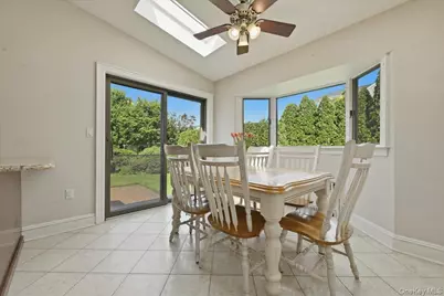 225 Crocus Avenue, Floral Park, NY 11001 - Photo 16