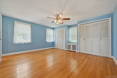 225 Crocus Avenue, Floral Park, NY 11001 - Photo 24
