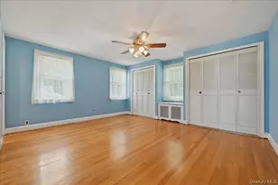225 Crocus Ave, Floral Park, NY 11001 - Photo 24