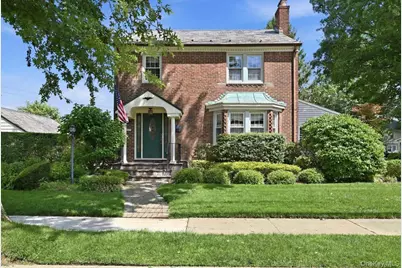 225 Crocus Avenue, Floral Park, NY 11001 - Photo 1