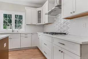 51 Michigan Ave, Massapequa, NY 11758 - Photo 8