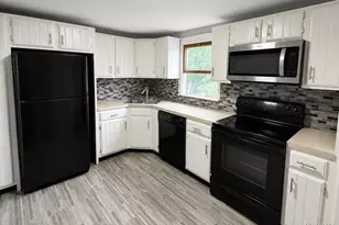 1423 9th St, West Babylon, NY 11704 - Photo 12