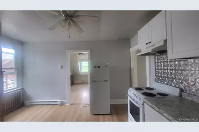 238 Church Street #3, Poughkeepsie, NY 12601 - Photo 2