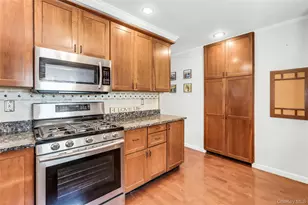 36 Richard Ave, Islip Terrace, NY 11752 - Photo 12
