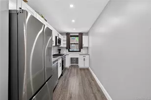 56-21 Douglastion Pkwy, Douglaston, NY 11362 - Photo 6