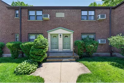 56-21 Douglastion Parkway #Upper, Douglaston, NY 11362 - Photo 2