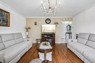 583 Bellevue Ave N, Yonkers, NY 10703 - Photo 6