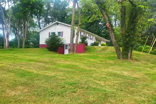 12 High Ridge Rd, Poughkeepsie, NY 12603 - Photo 2