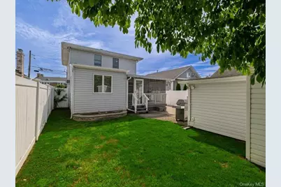 2864 Saint Johns Road, Oceanside, NY 11572 - Photo 36