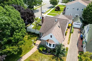 2445 Columbus Ave, Oceanside, NY 11572 - Photo 32