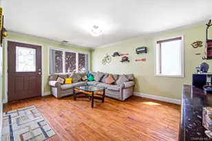 3108 Royal Ave, Oceanside, NY 11572 - Photo 4