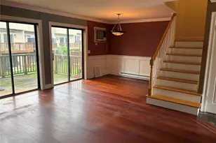 5202 Chelsea Cove N, Hopewell Junction, NY 12533 - Photo 4