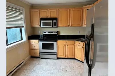 5202 Chelsea Cove N, Hopewell Junction, NY 12533 - Photo 6