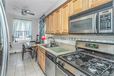 185 Atlantic Avenue #A3, Lynbrook, NY 11563 - Photo 8