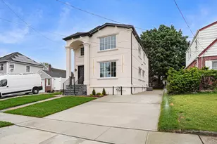 17 Hommell Street S, Valley Stream, NY 11580 - Photo 2