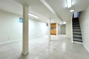 62-80 Wetherole St, Rego Park, NY 11374 - Photo 20