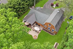 345 Bartley Rd, Mattituck, NY 11952 - Photo 22