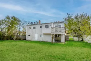 19 Liberty Ave, Selden, NY 11784 - Photo 30