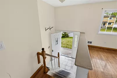 19 Liberty Avenue, Selden, NY 11784 - Photo 4