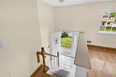 19 Liberty Avenue, Selden, NY 11784 - Photo 4