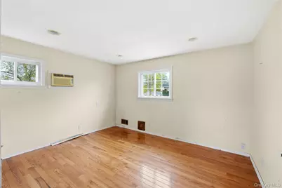 19 Liberty Avenue, Selden, NY 11784 - Photo 20