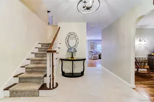 18 Windmill Ct, Monroe, NY 10950 - Photo 8