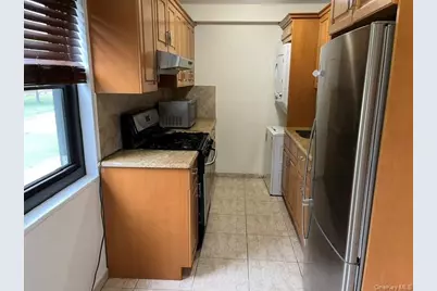 17-73 166th Street #3-35, Whitestone, NY 11357 - Photo 4