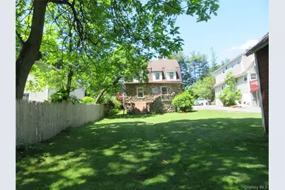 22 State Street, Spring Valley, NY 10977 - Photo 32