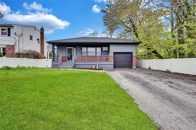 66 Phelps Lane, North Babylon, NY 11703 - Photo 4