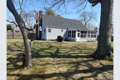388 1st Avenue, Bayport, NY 11705 - Photo 18