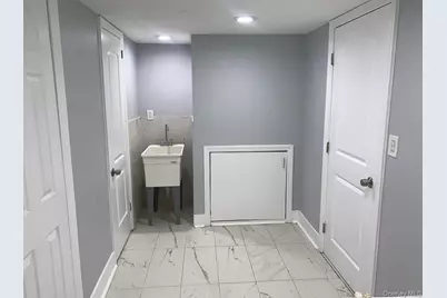 143 E Fulton Avenue, Roosevelt, NY 11575 - Photo 6