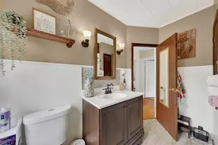 18 Ellis Ave, Newburgh, NY 12550 - Photo 22