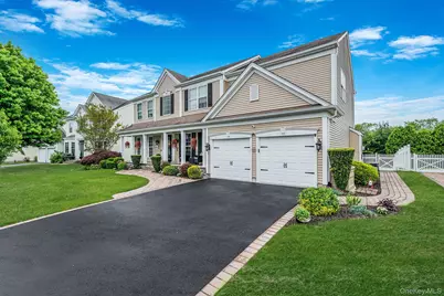 11 Woodstork Drive, Mount Sinai, NY 11766 - Photo 2
