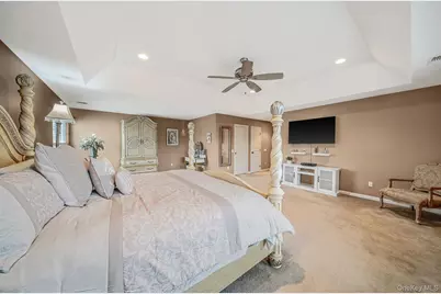 11 Woodstork Drive, Mount Sinai, NY 11766 - Photo 22
