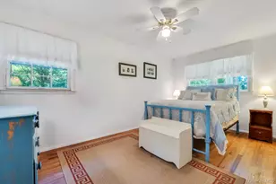64 Cove Hollow Rd, East Hampton, NY 11937 - Photo 12