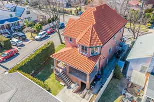 160-03 Cryders Ln, Whitestone, NY 11357 - Photo 4