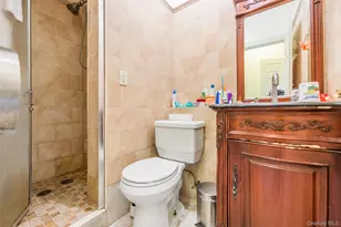 160-03 Cryders Ln, Whitestone, NY 11357 - Photo 22